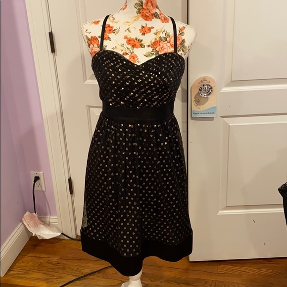 Phoebe Couture dress in perfect condition - Picture 2 of 8